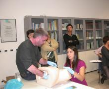 17.10.2010 Alcuni momenti del corso teorico-pratico sulla gestione della distocia di spalla tenuto dal Dott. Antonio Ragusa 