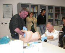 17.10.2010 Alcuni momenti del corso teorico-pratico sulla gestione della distocia di spalla tenuto dal Dott. Antonio Ragusa 