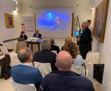 18.11.2023 Relazione del Dott. Filippini alla Riunione AOGOI PUGLIA presso Villa De Grecis a Bari su “Menopausa Oncologica e Fisiologica: evidenze clinico-scientifiche del trattamento Monnalisa Touch in oltre 10 anni di esperienza“ e “La novità della poltrona Dr. Arnold nella stimolazione magnetica per la riabilitazione del pavimento pelvico”