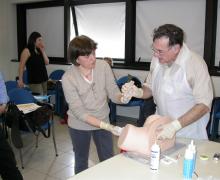 17.05.2009 Alcuni momenti del corso teorico-pratico sull'utilizzo della ventosa ostetrica da parte del Prof. Aldo Vacca in caso di emergenza in sala parto