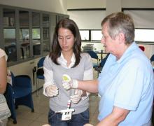 17.05.2009 Some moments of the theoretical and practical course on use of the vacuum extractor from Prof. Aldo Vacca emergency in the delivery room