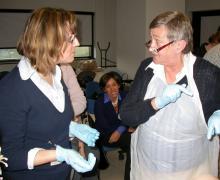 18.10.2010 Alcuni momenti del corso teorico-pratico sull'utilizzo della ventosa ostetrica da parte del Prof. Aldo Vacca in caso di emergenza in sala parto